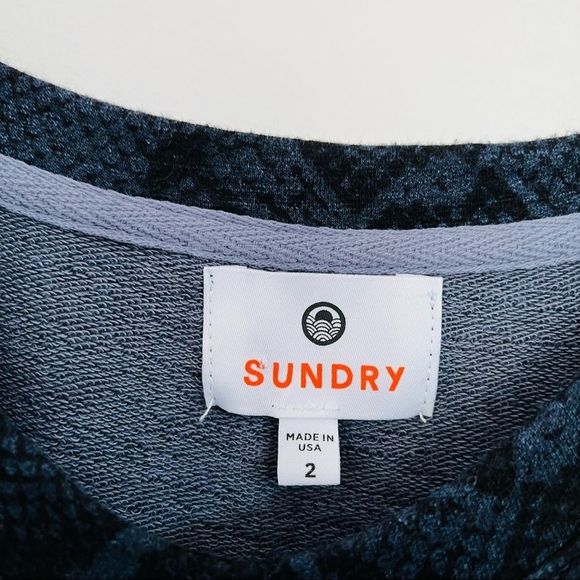 SUNDRY Python Crop Blouson Sweatshirt Medium - Picture 4 of 8